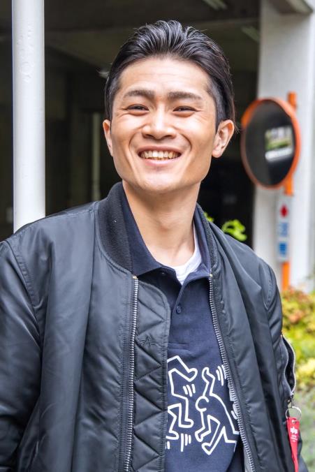 夢川閔巳 近影1